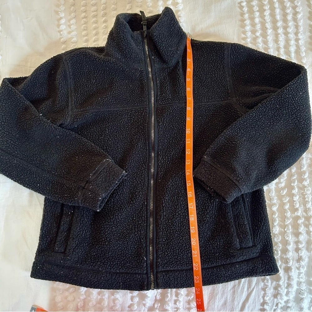 GAP Women’s Black Teddy Fleece Zip Up Jacket Sz S - Picture 9 of 13